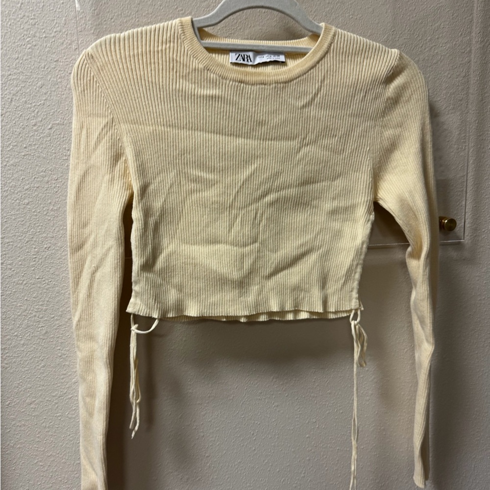 Zara Beige Ribbed Long Sleeve Crop Top
